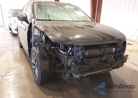 2020 Volkswagen Tiguan 2.0T Se/2.0T Se R-Line Black/2.0T Sel z USA, uszkodzony, nr VIN 3VV2B7AX6LM080530